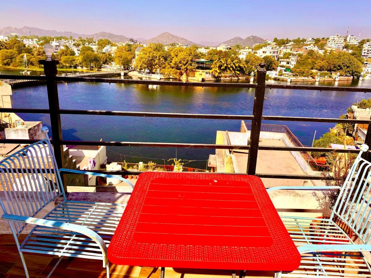 The New Lake Front Bed and Breakfast Udaipur Exterior foto